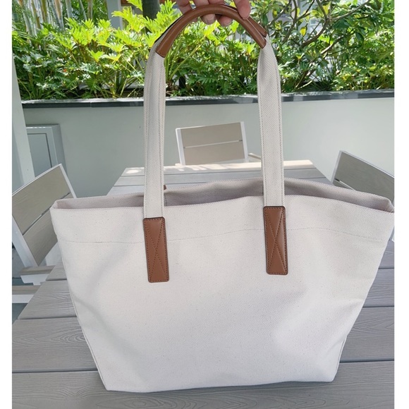 Michael Kors canvas tote - Picture 4 of 15